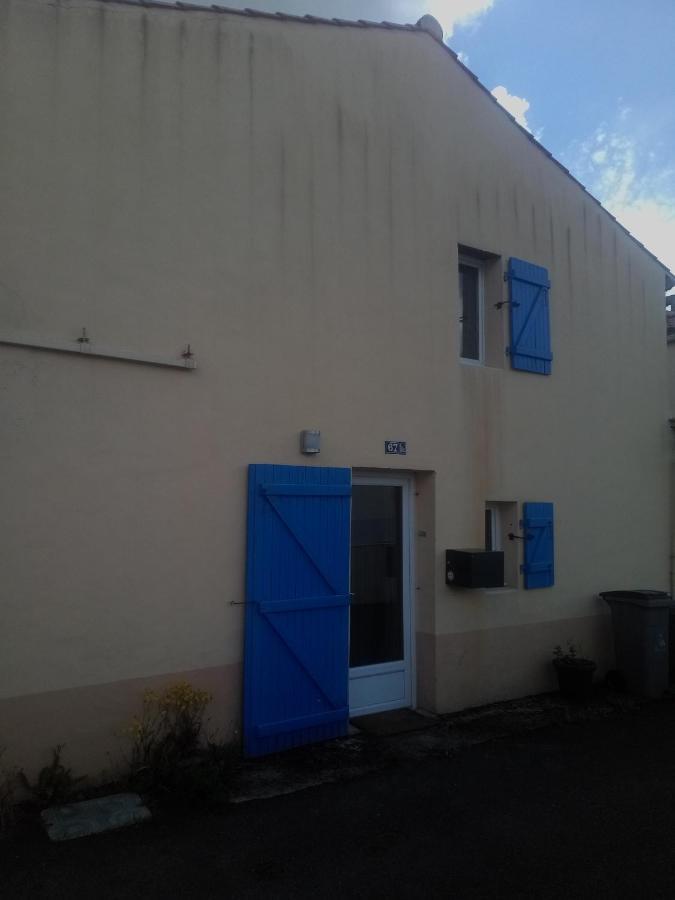 Вилла Maison Entre Terre Et Pierre, Proche Nantes Aeroport Бугене Экстерьер фото